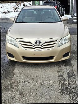 2010 Toyota Camry LE 