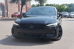 2024 Volvo S60 B5 Plus Black Edition