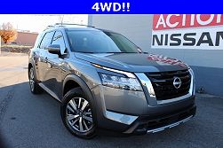 2024 Nissan Pathfinder SL 