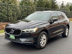 2020 Volvo XC60 T5 Momentum 