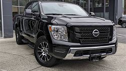 2023 Nissan Titan  