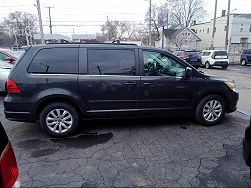 2012 Volkswagen Routan SE 