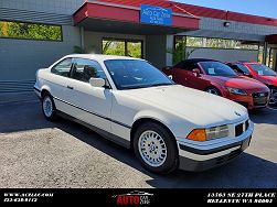 1993 BMW 3 Series 318iS 