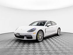 2019 Porsche Panamera 4 