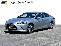 2022 Lexus ES 300h 