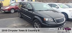 2015 Chrysler Town & Country S 