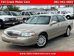 2005 Lincoln Town Car Signature 