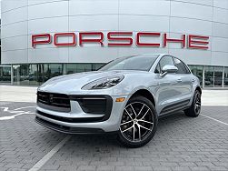 2024 Porsche Macan T 