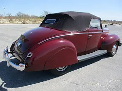 1940 Ford Deluxe  