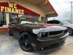 2012 Dodge Challenger SXT 