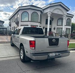 2011 Nissan Titan S 