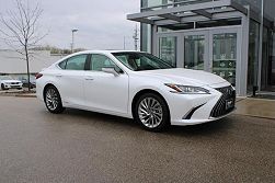 2022 Lexus ES 300h Luxury