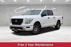 2024 Nissan Titan SV 