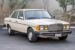 1981 Mercedes-Benz 300 D 