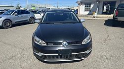 2017 Volkswagen Golf S 