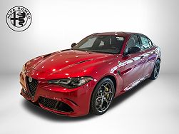 2024 Alfa Romeo Giulia Quadrifoglio 