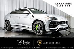 2022 Lamborghini Urus  