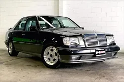 1990 Mercedes-Benz 300 E 