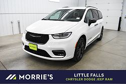 2024 Chrysler Pacifica Touring-L 