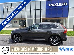 2021 Volvo XC60 T5 Momentum 