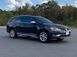 2017 Volkswagen Golf S 