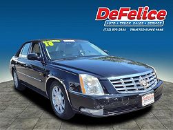 2010 Cadillac DTS Base 