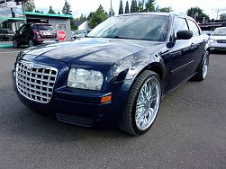 2005 Chrysler 300 Base 