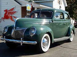 1939 Ford Deluxe  