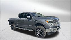 2017 Nissan Titan XD  