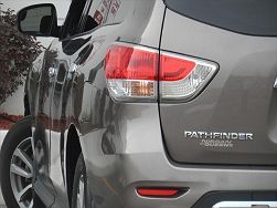 2013 Nissan Pathfinder S 