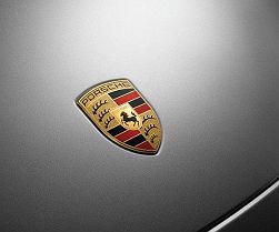 2023 Porsche Cayenne  Platinum Edition