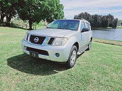 2008 Nissan Pathfinder LE 