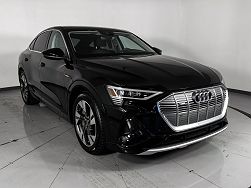 2022 Audi e-tron Premium Plus 
