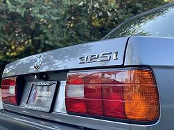 1991 BMW 3 Series 325i 