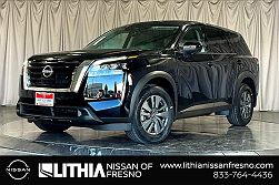 2024 Nissan Pathfinder S 