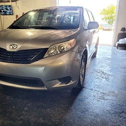 2012 Toyota Sienna  