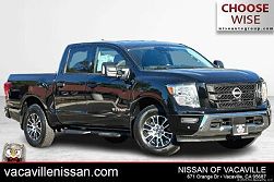 2024 Nissan Titan SV 