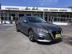 2022 Nissan Altima SV 