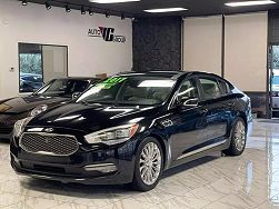 2017 Kia K900 Luxury 