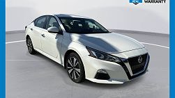 2022 Nissan Altima SV 