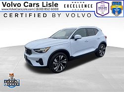 2024 Volvo XC40 B5 Ultimate Bright Theme