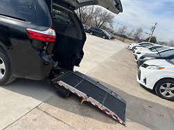 2019 Toyota Sienna L 