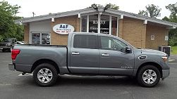 2017 Nissan Titan Platinum Reserve 