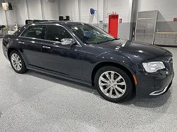 2016 Chrysler 300 C 