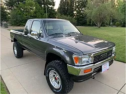 1991 Toyota Pickup Deluxe 