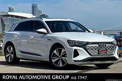 2024 Audi Q8 e-tron Premium Plus 