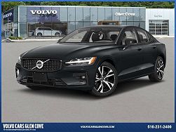 2024 Volvo S60 B5 Plus Dark Theme
