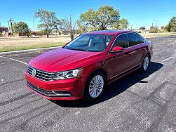 2017 Volkswagen Passat SE 