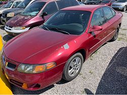 2005 Pontiac Bonneville SE 