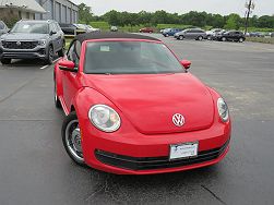 2013 Volkswagen Beetle  w/Technology